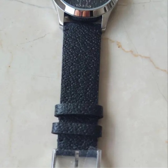GUCCI SWISS Movement Italian Leather Luxury Quartz Watch - Picture 4 of 5